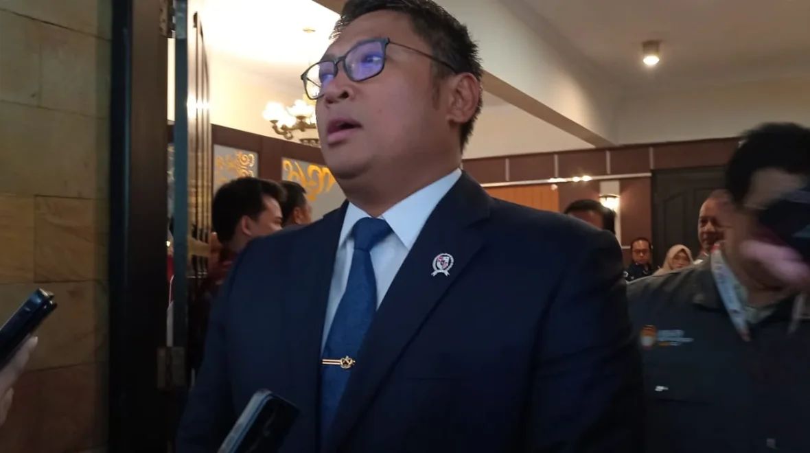 Wamentan Sudaryono Pastikan Stok Beras Aman, Bantah Isu Impor Besar-besaran