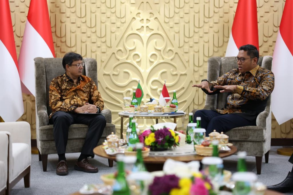 wamentan sudaryono bersama duta besar bangladesh