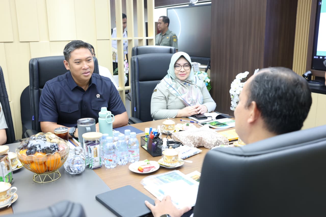 Wamentan Sudaryono & BMKG Bangun Sistem Peringatan Dini untuk Selamatkan Produksi Pangan