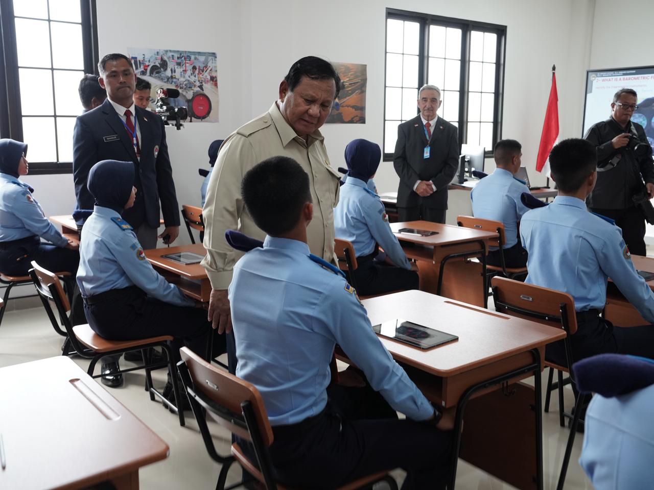 Bangsa Maju Bertumpu pada Iptek, Prabowo Dorong Perbanyak SMA Unggulan Seperti Taruna Nusantara